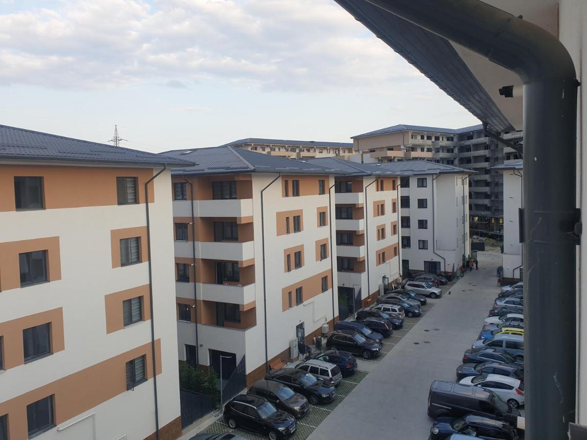 Apartament Dem Radulescu Langa Strand Râmnicu Vâlcea Екстериор снимка