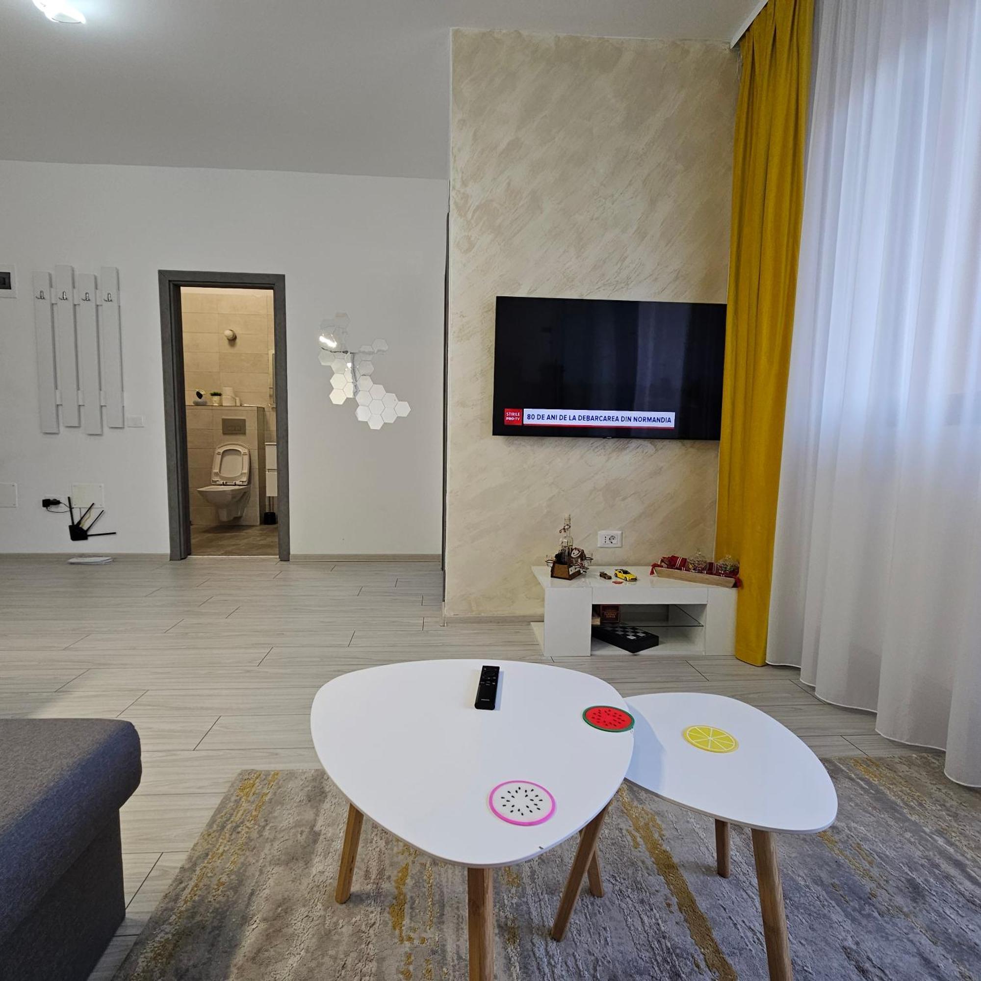 Apartament Dem Radulescu Langa Strand Râmnicu Vâlcea Екстериор снимка